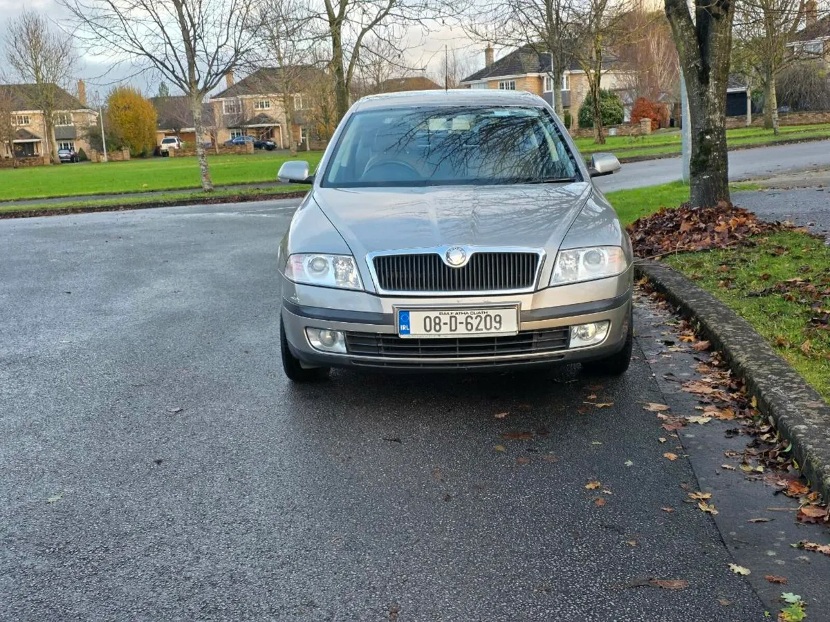 08 Skoda Octavia Elegance 1.4 TAX & Test 1 Owner - Image 2