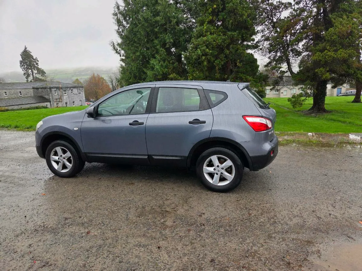 2010 Nissan qashqai low miles tax and test - Image 4