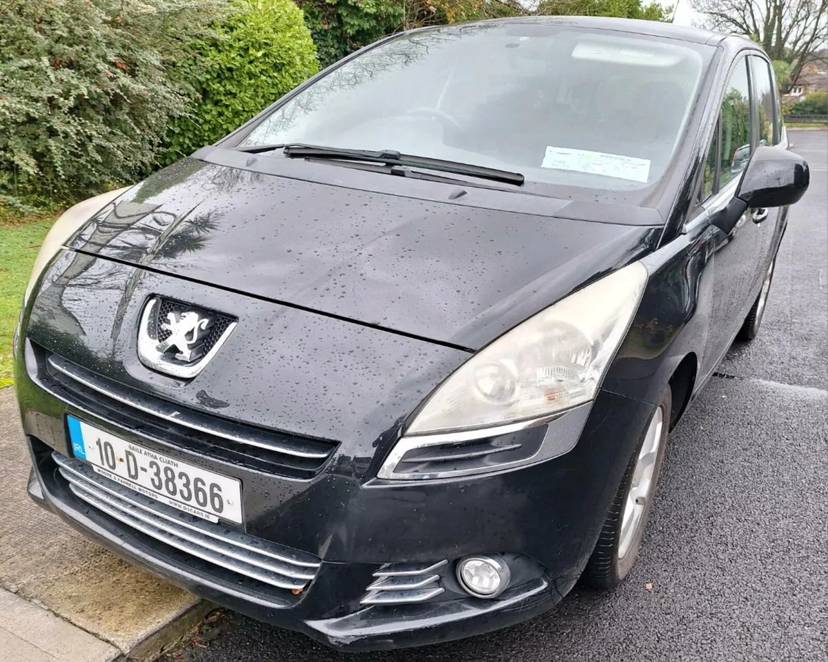 PEUGEOT 5008. New NCT. Spacious 7 Seater. - Image 1