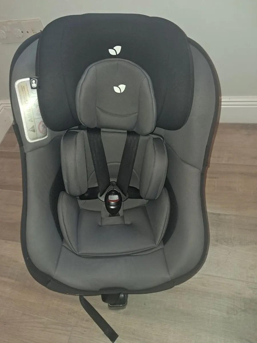 Joie 360 Spin Car Seat - Image 1