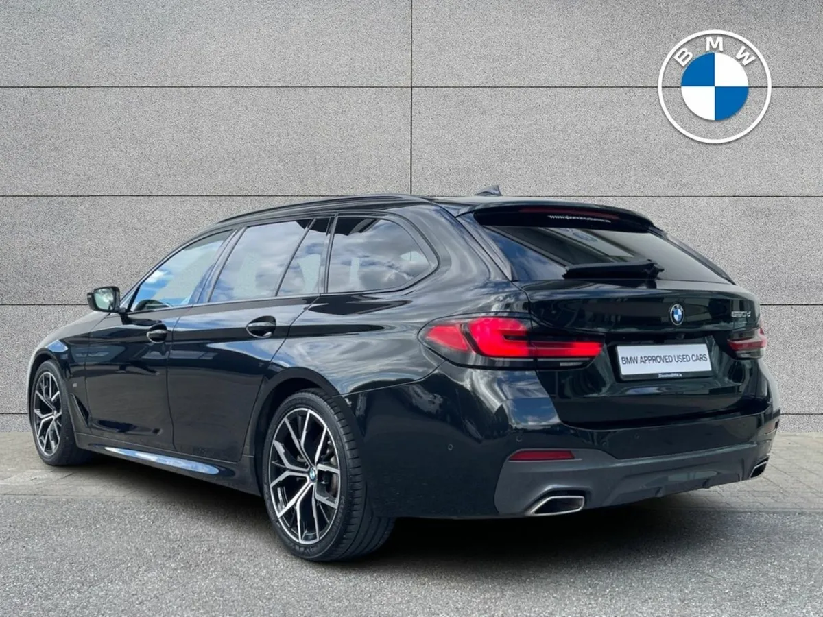 BMW 5-Series 520d M Sport Touring - Image 3
