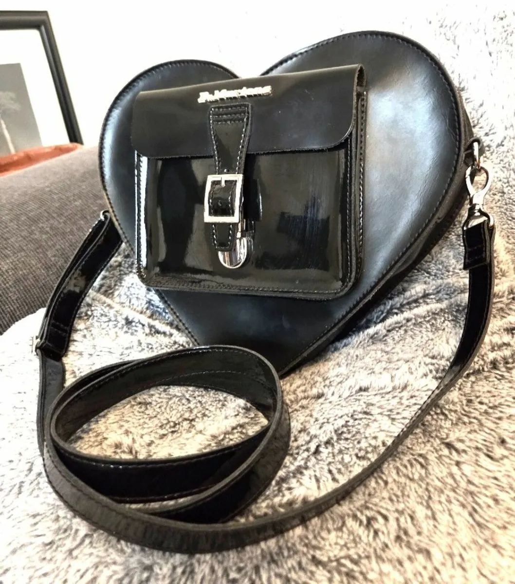 Dr. Martens black heart-shaped bag - Image 1