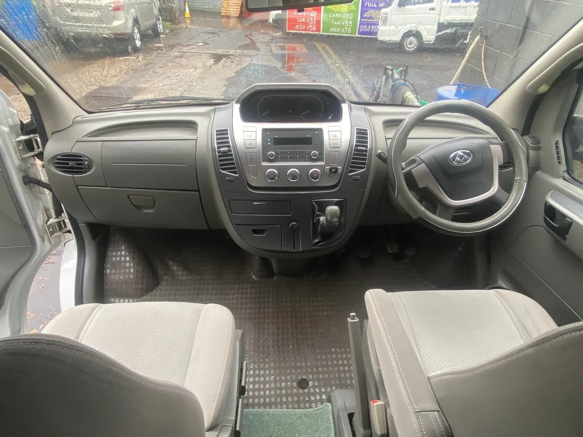 2019 ldv camper on the book - Image 4