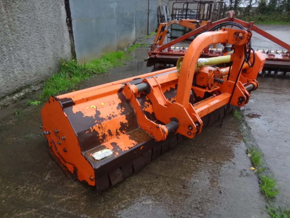 Browns 280 Mounted Flail Mower Mulcher Topper - Image 3