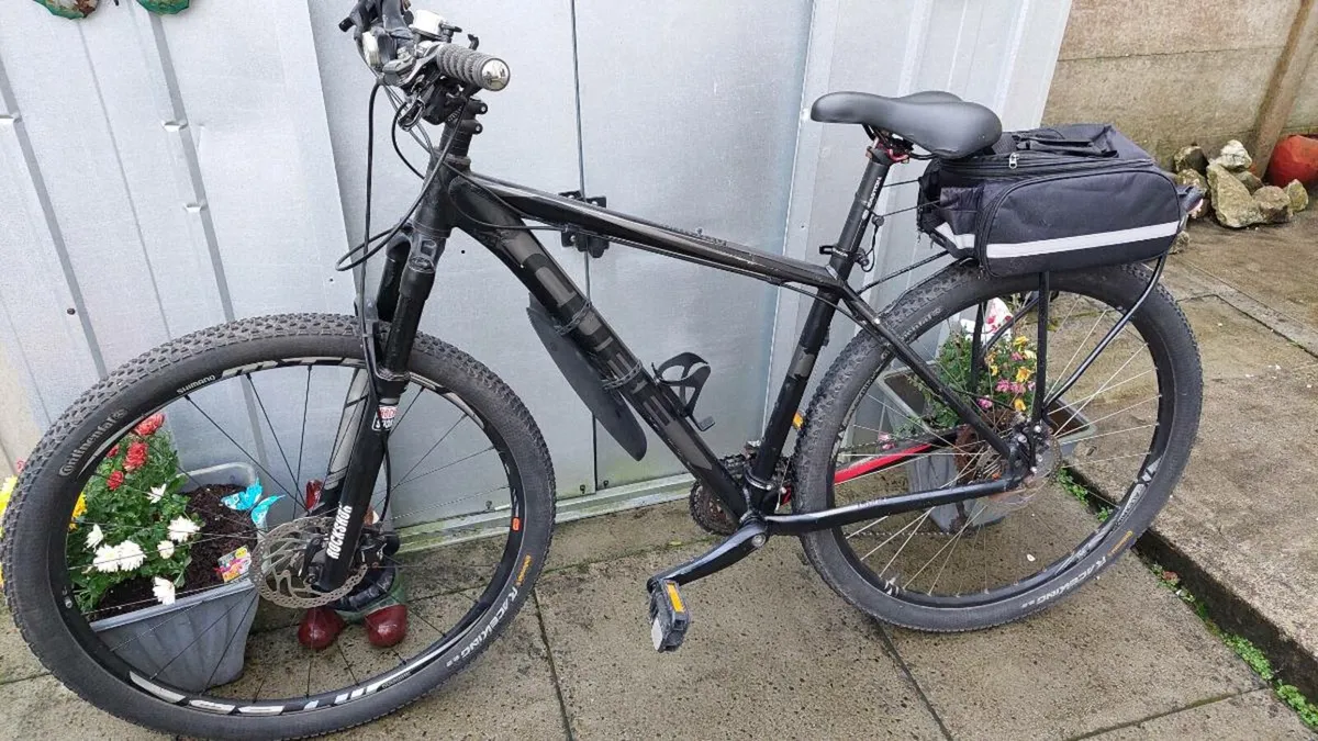 Cube Attention Mountain Bike Hydraulic Disc Brakes - Image 2