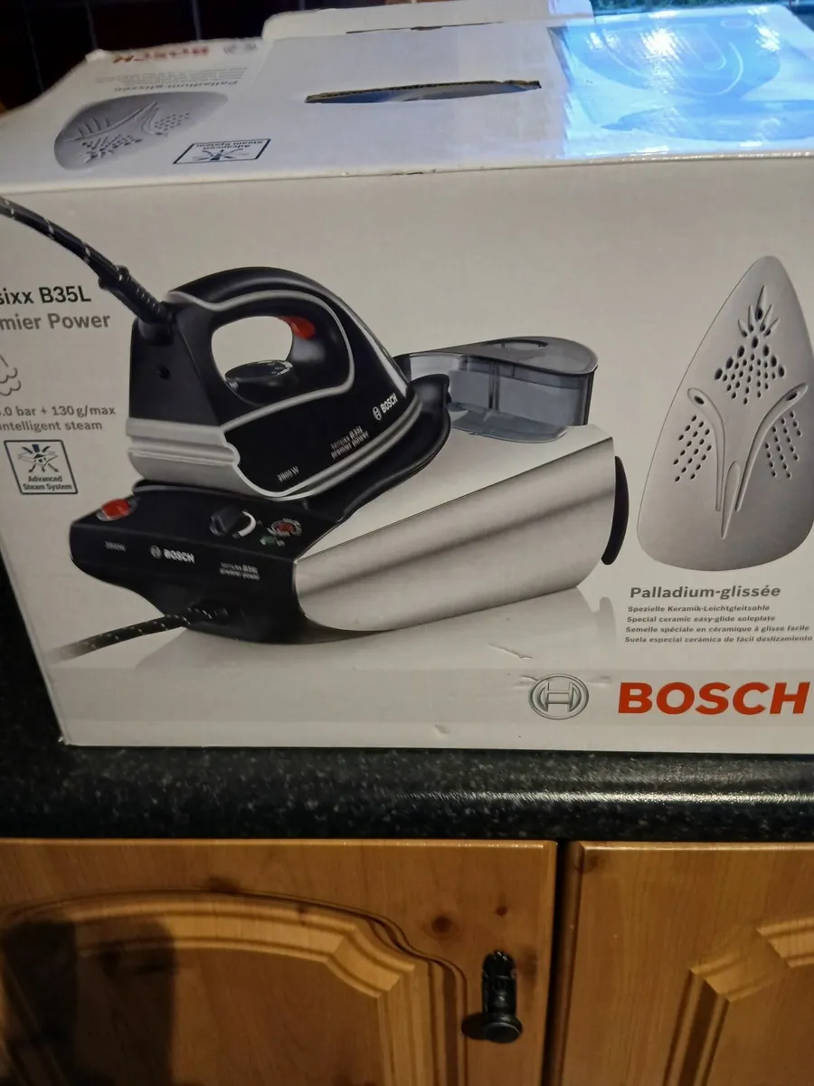 Industrial power steam iron - Image 1