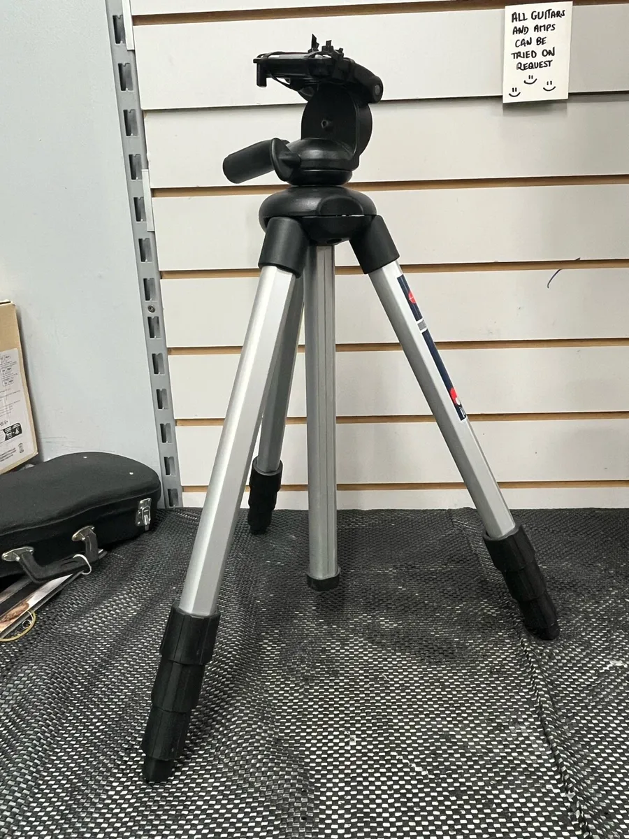 Manfrotto Junior Tripod - Image 1