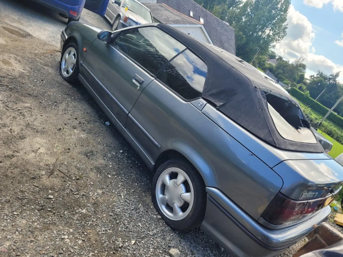 1993 Renault 19 16V Cabrio - Image 3