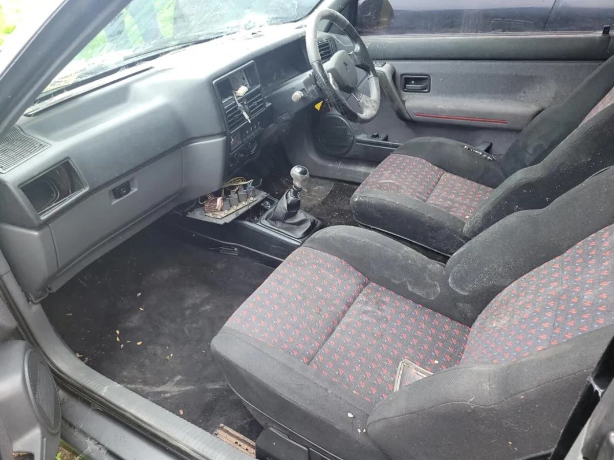 1993 Renault 19 16V Cabrio - Image 4