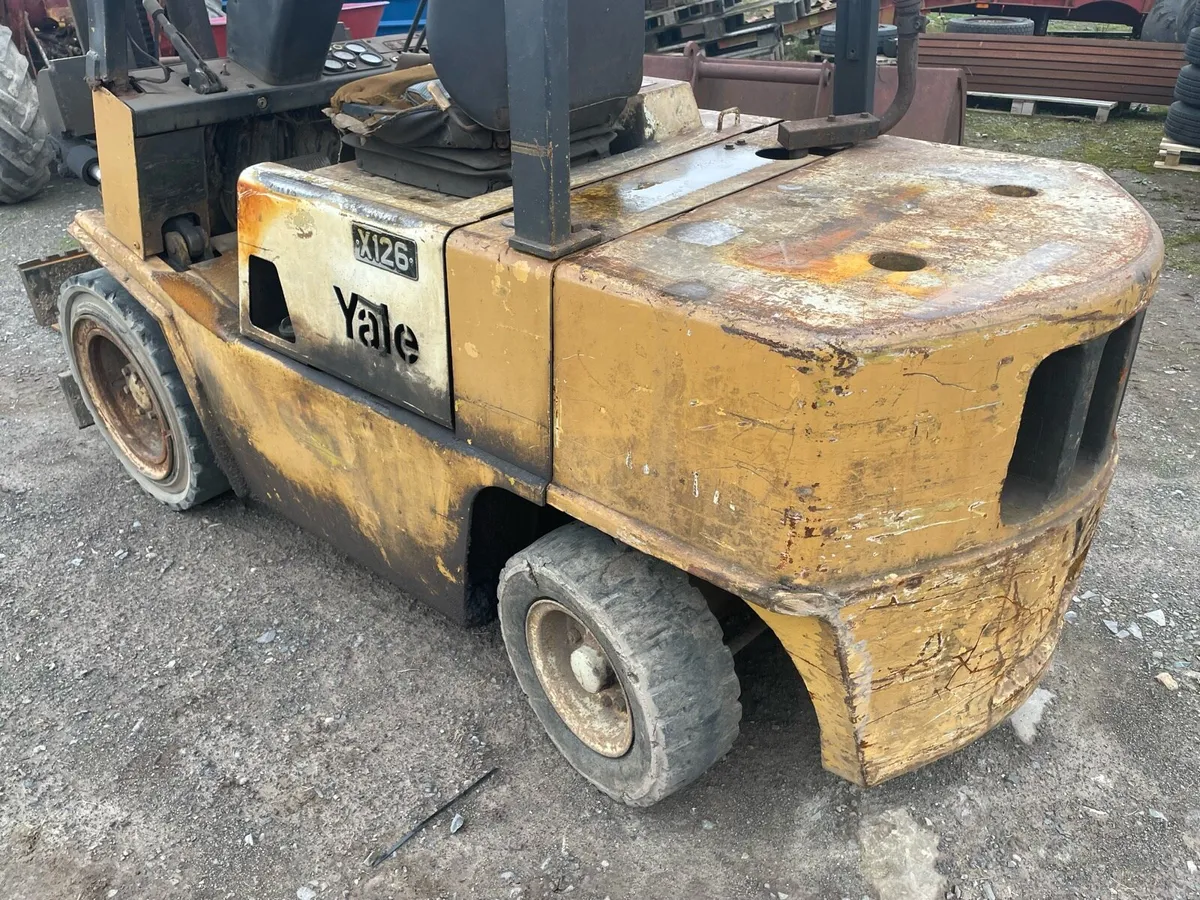 Yale x126 forklift - Image 3