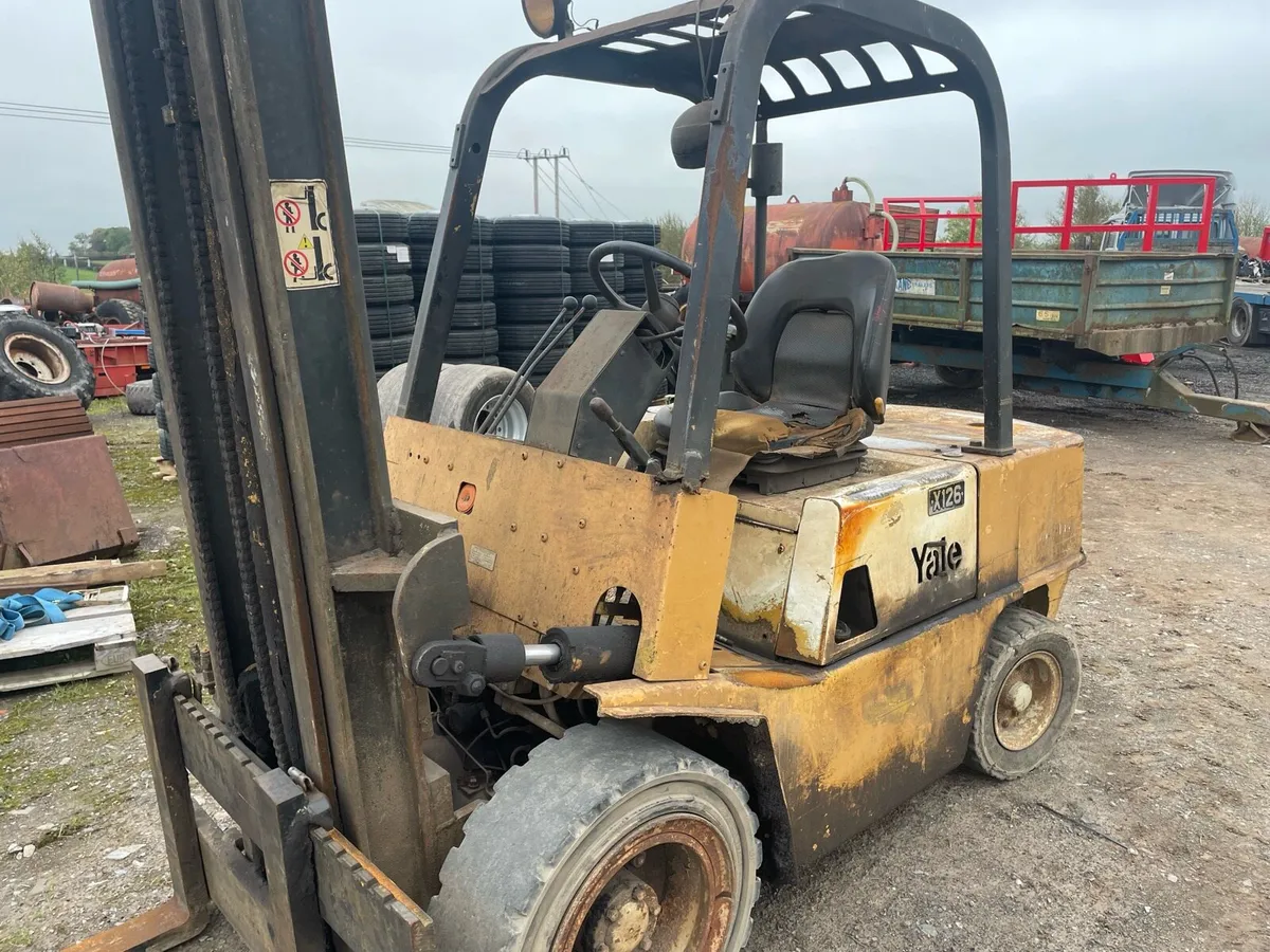 Yale x126 forklift - Image 1