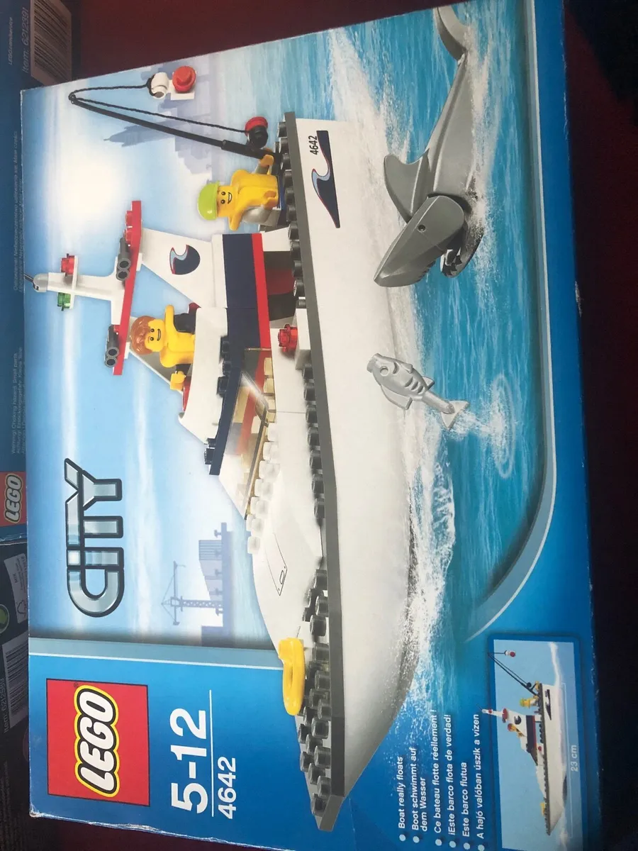 Lego bundle-3 Lego city,1 super hero,1 Speed Champ - Image 4