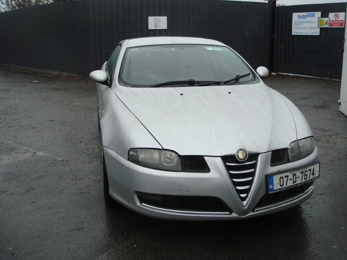 Alfa Romeo GT 2007 - Image 3