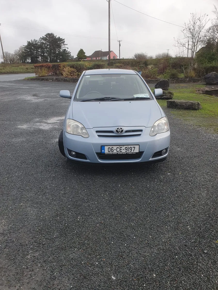 Toyota Corolla - Image 2