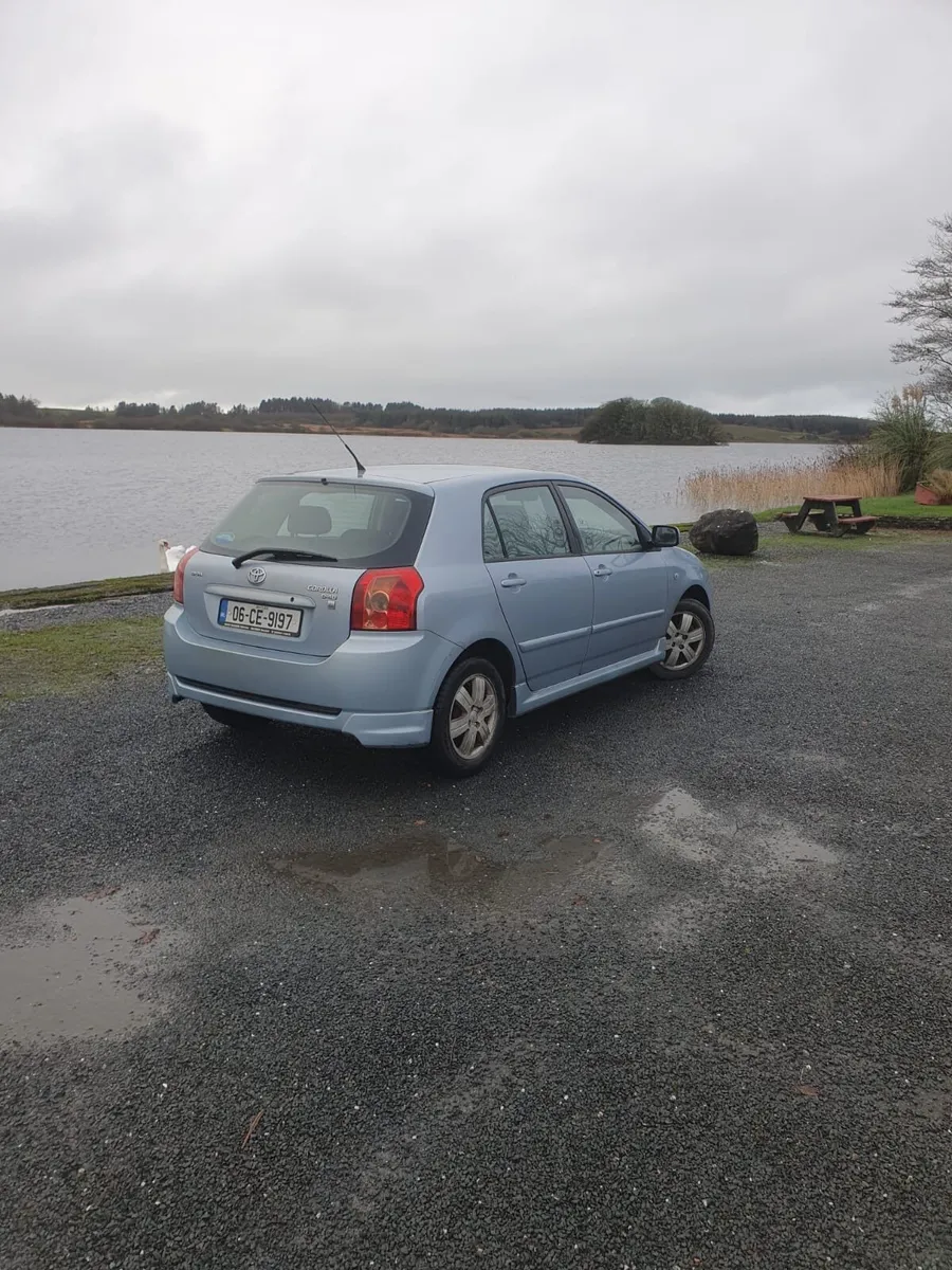 Toyota Corolla - Image 4