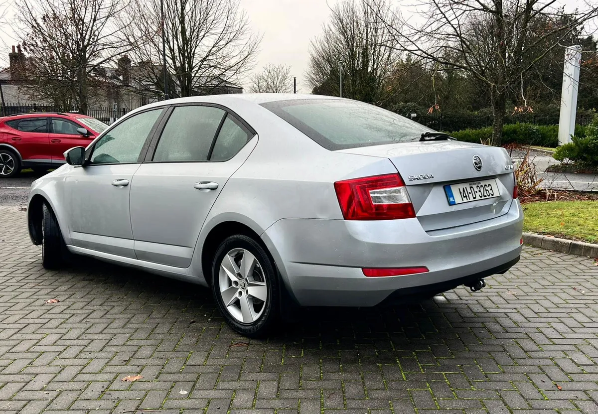 Skoda Octavia Ambition 2014 1.6TDI new nct 5/26 - Image 4