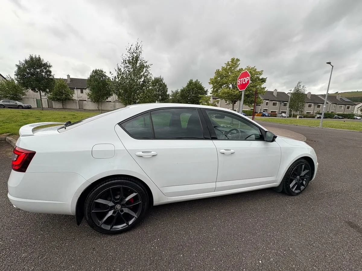 Very clean Skoda Octavia vrs - Image 2