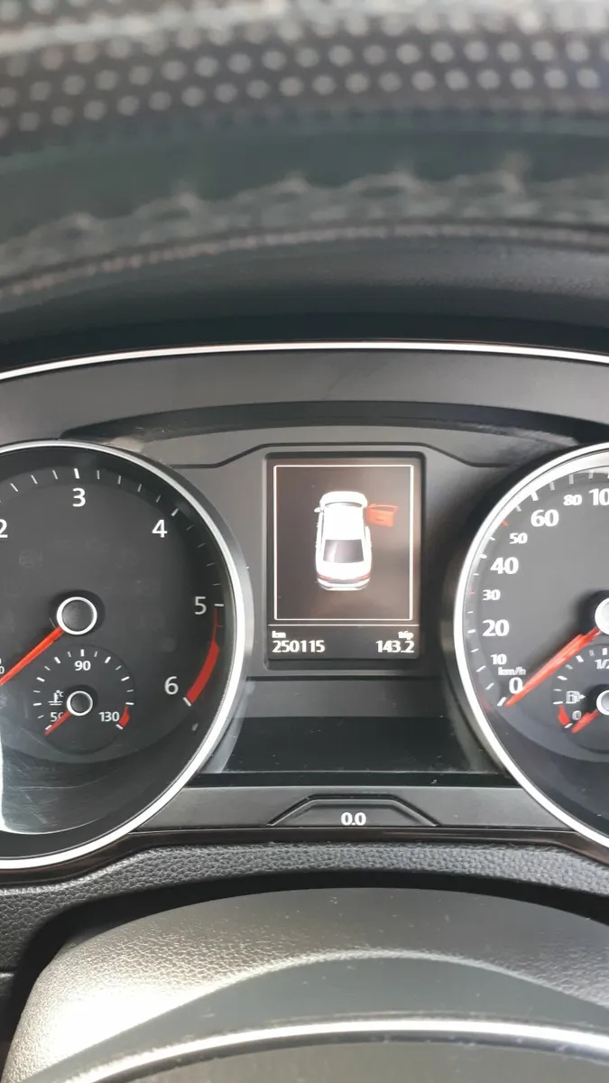 Volkswagen Passat 1.6TDI  120HP 2015 - Image 3