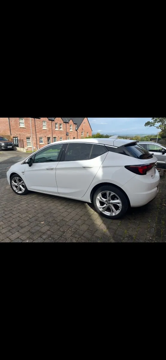 Vauxhall Astra 2017 - Image 4