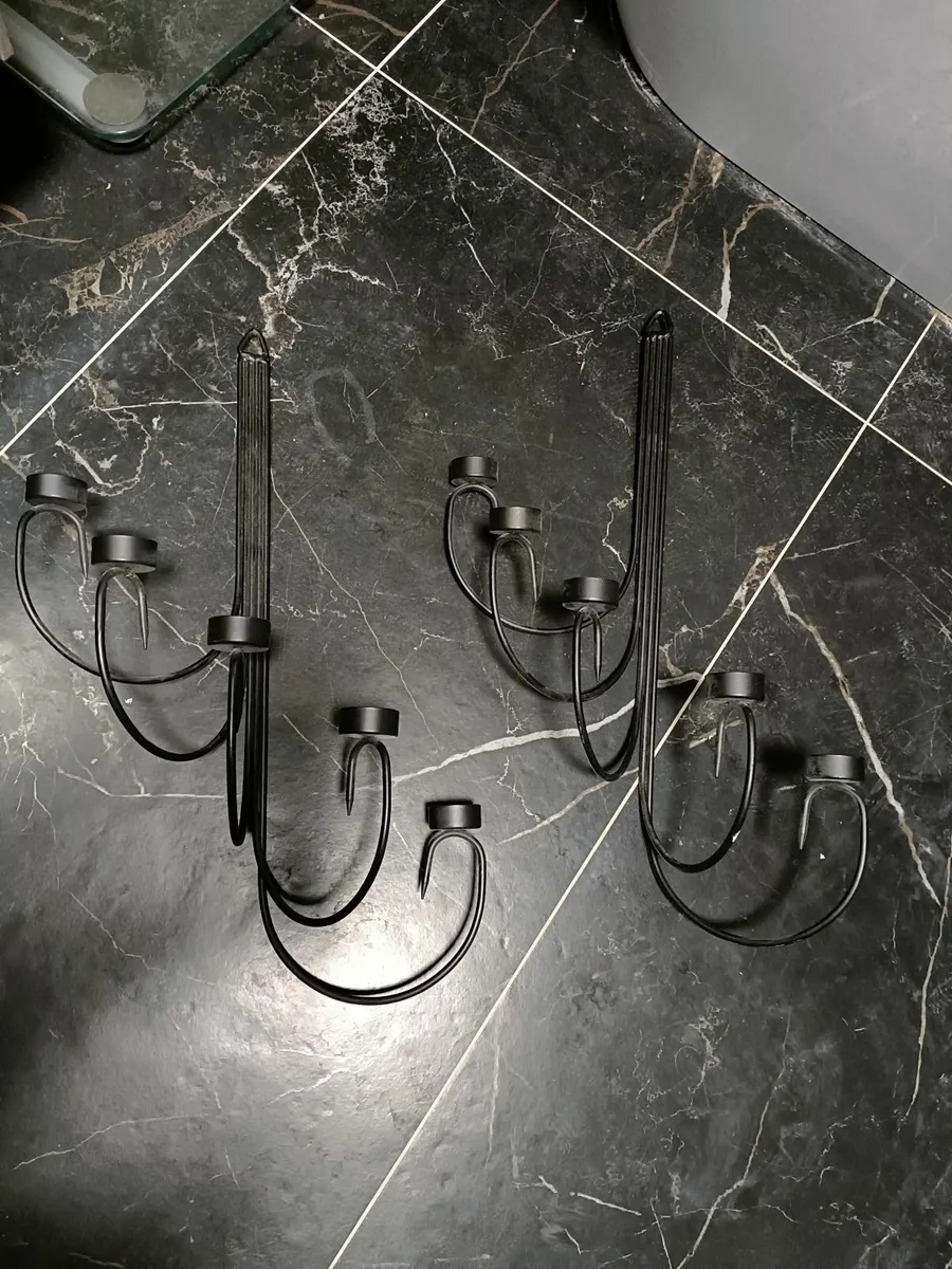 Pair of black wrought iron wall t lea light candle - Image 1
