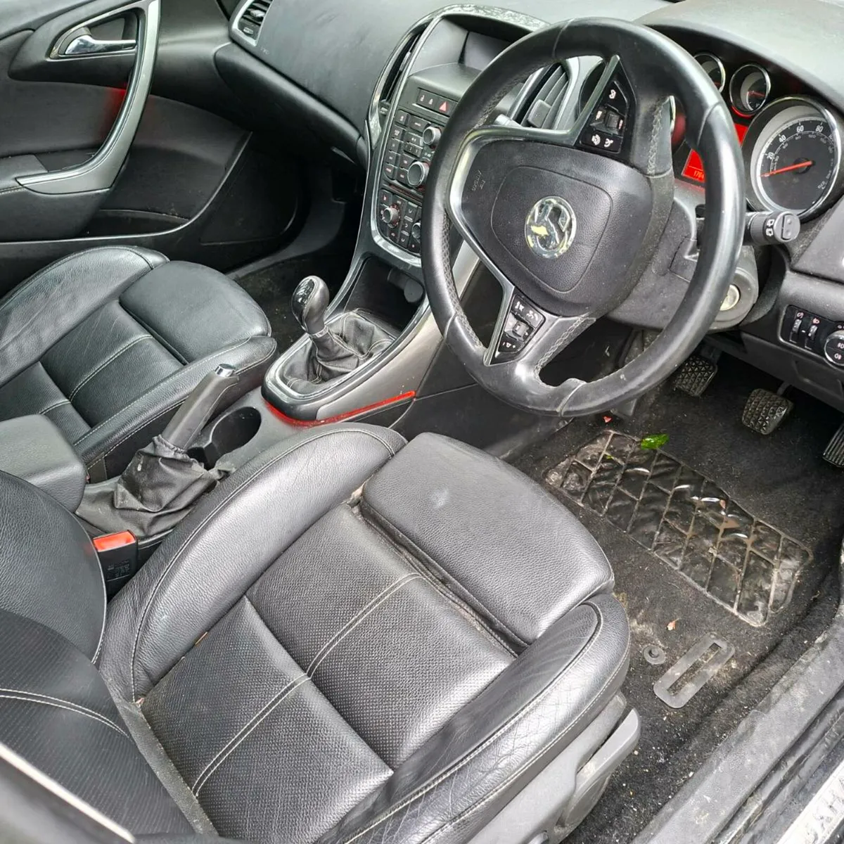 Vaxhall astra 1,7ctdi low mileage - Image 4