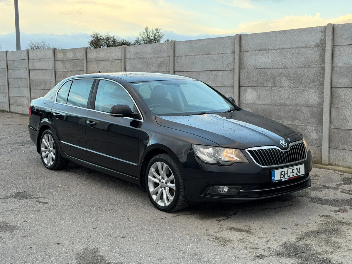 Skoda Superb 2.0 TDI 150bhp Ambition 4x4 - Image 3