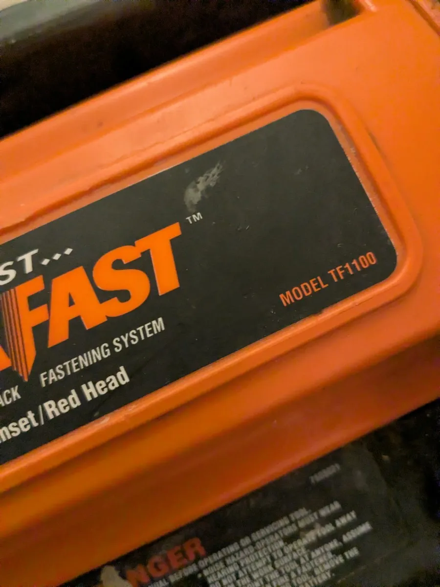 Automatic DRYWALL track - Image 1