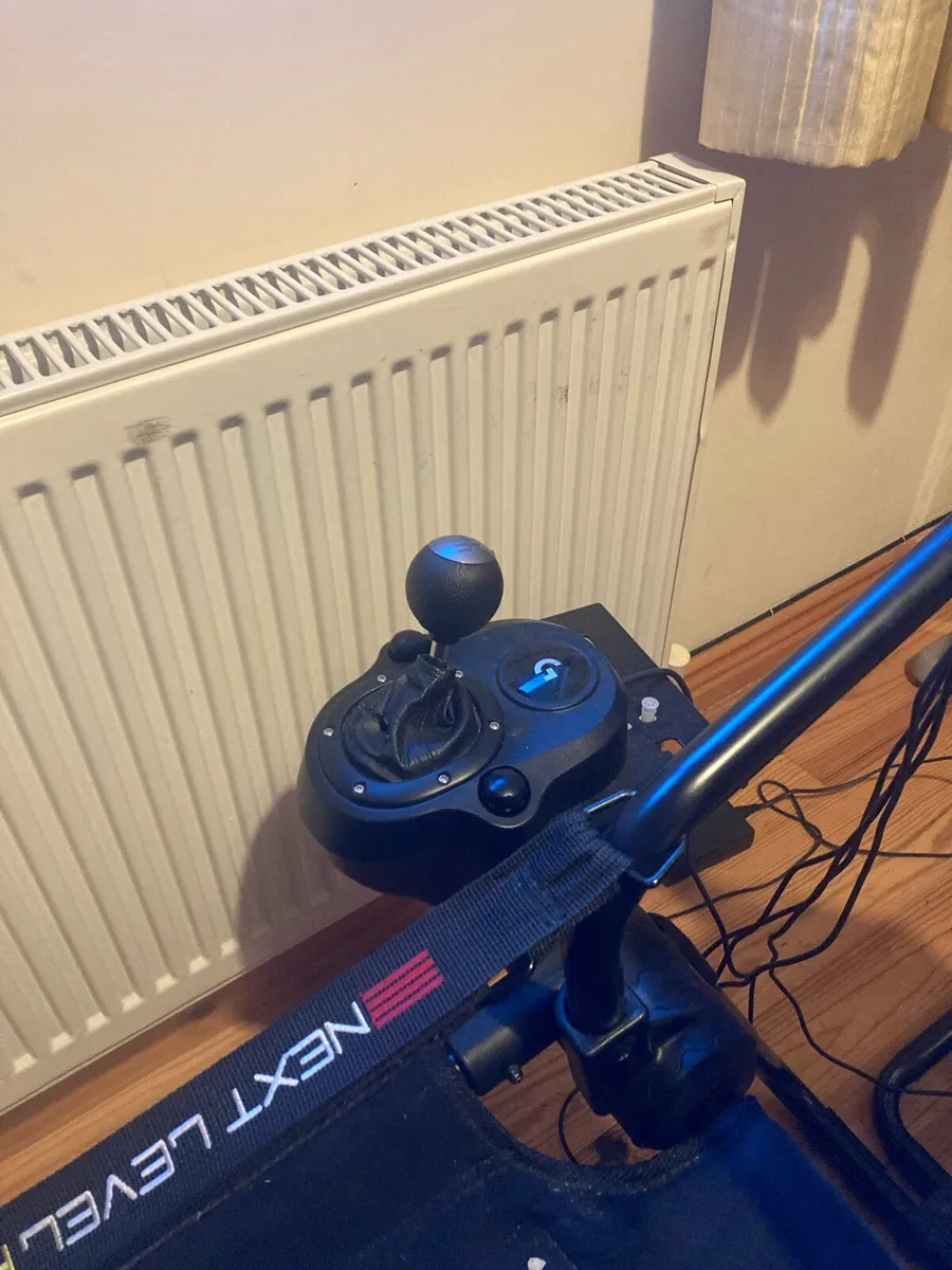 Games seat station - Image 3