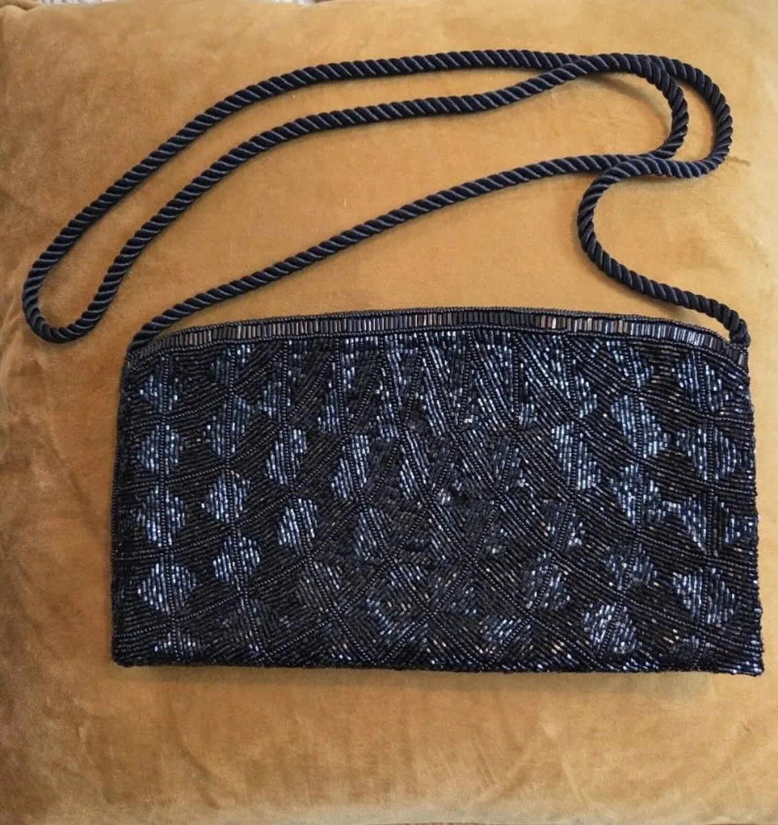 Paola Del Lungo black beaded evening bag - Image 1