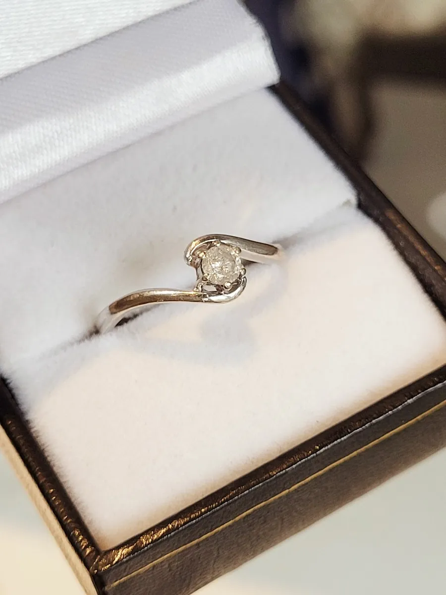 white gold ring - Image 3