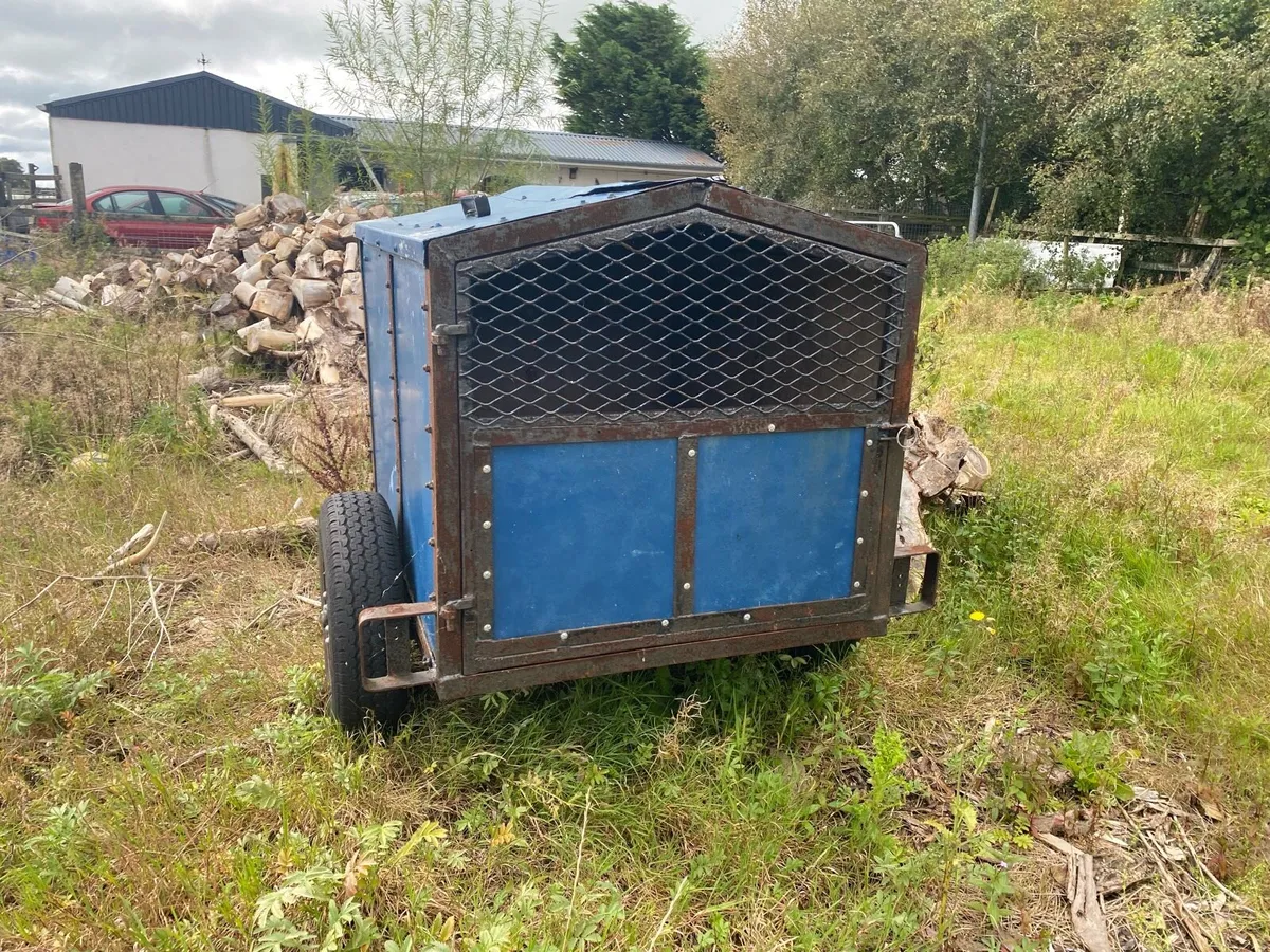 Small trailer - Image 4