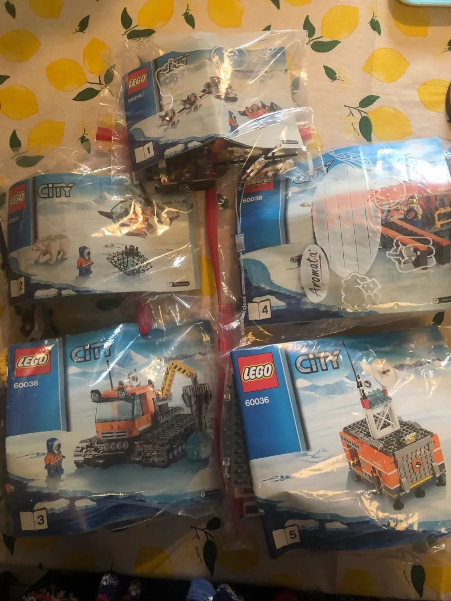 Lego City Bundle Artic Base Camp 60036/33 - Image 3