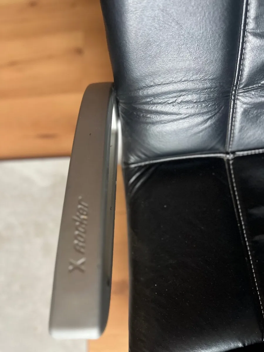 Gaming chair  with speaker 🔈 - Image 2