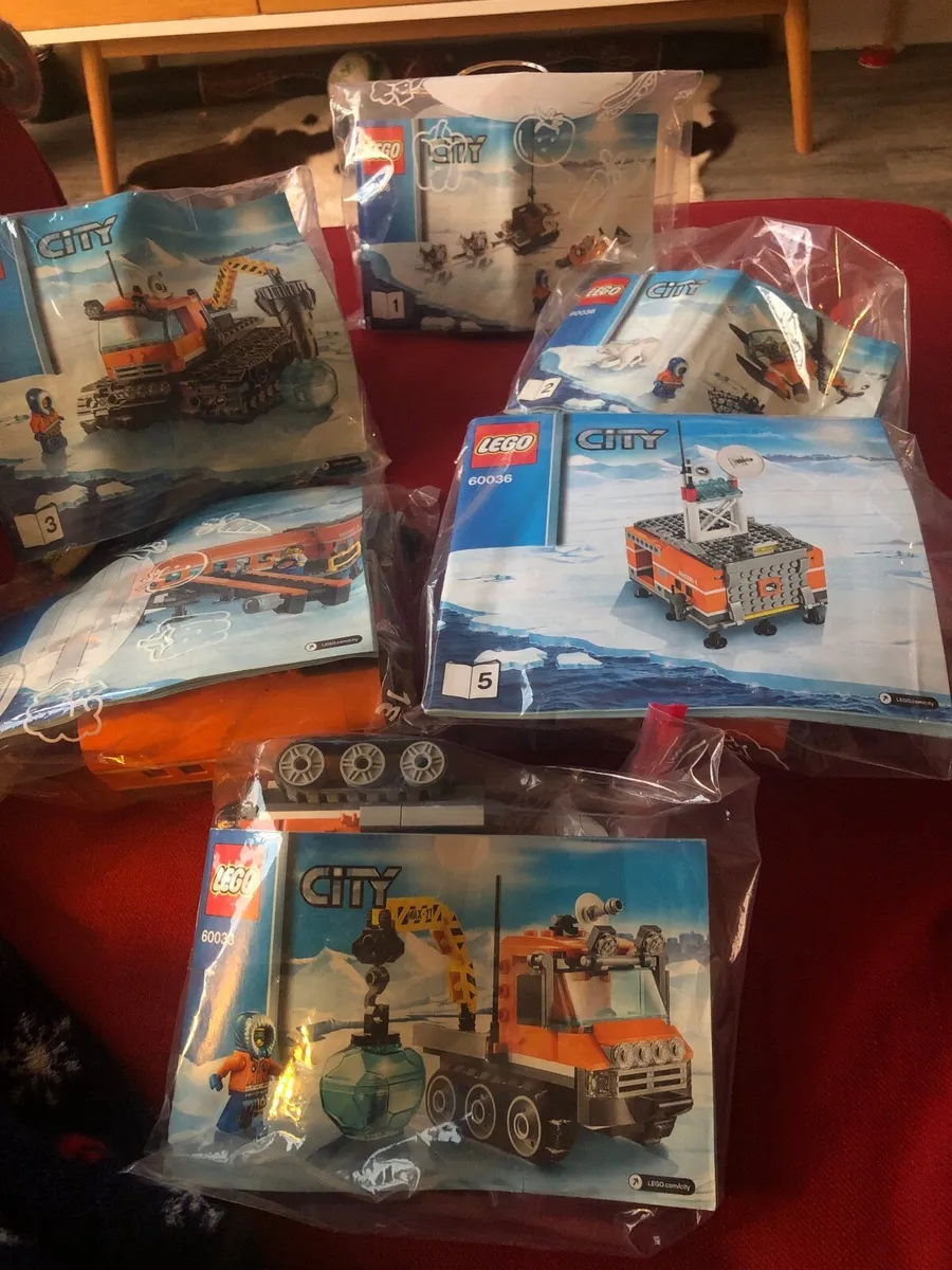 Lego City Bundle Artic Base Camp 60036/33 - Image 1