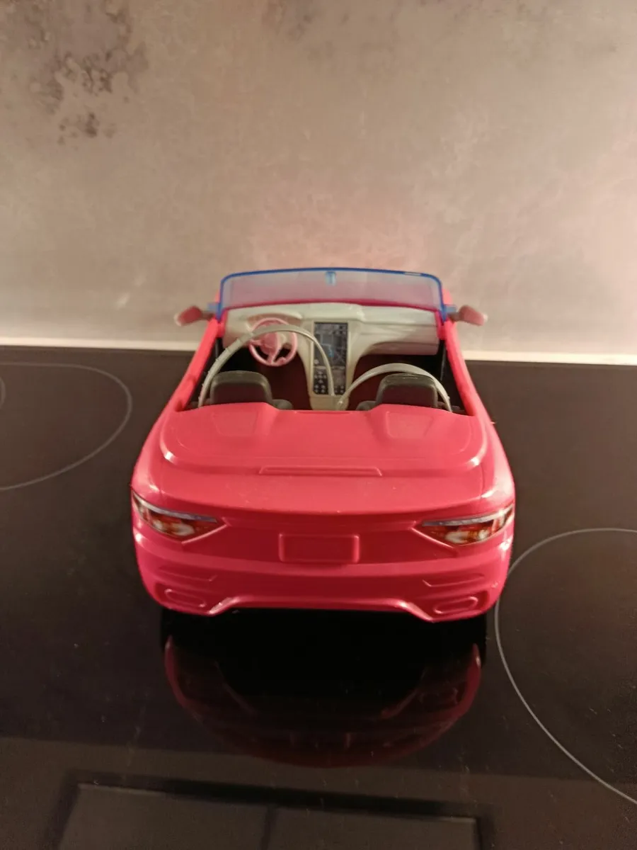 Barbie car - Image 2