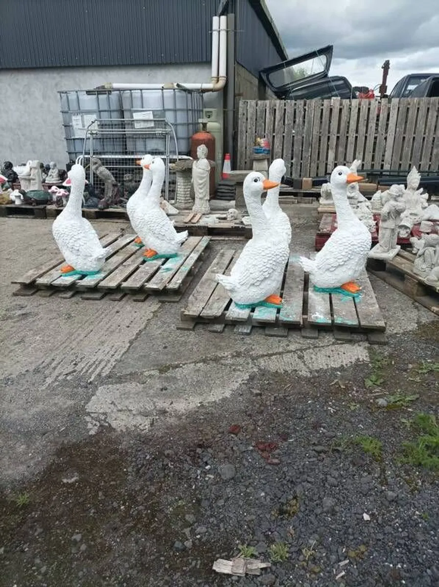 concrete ornaments - Image 3