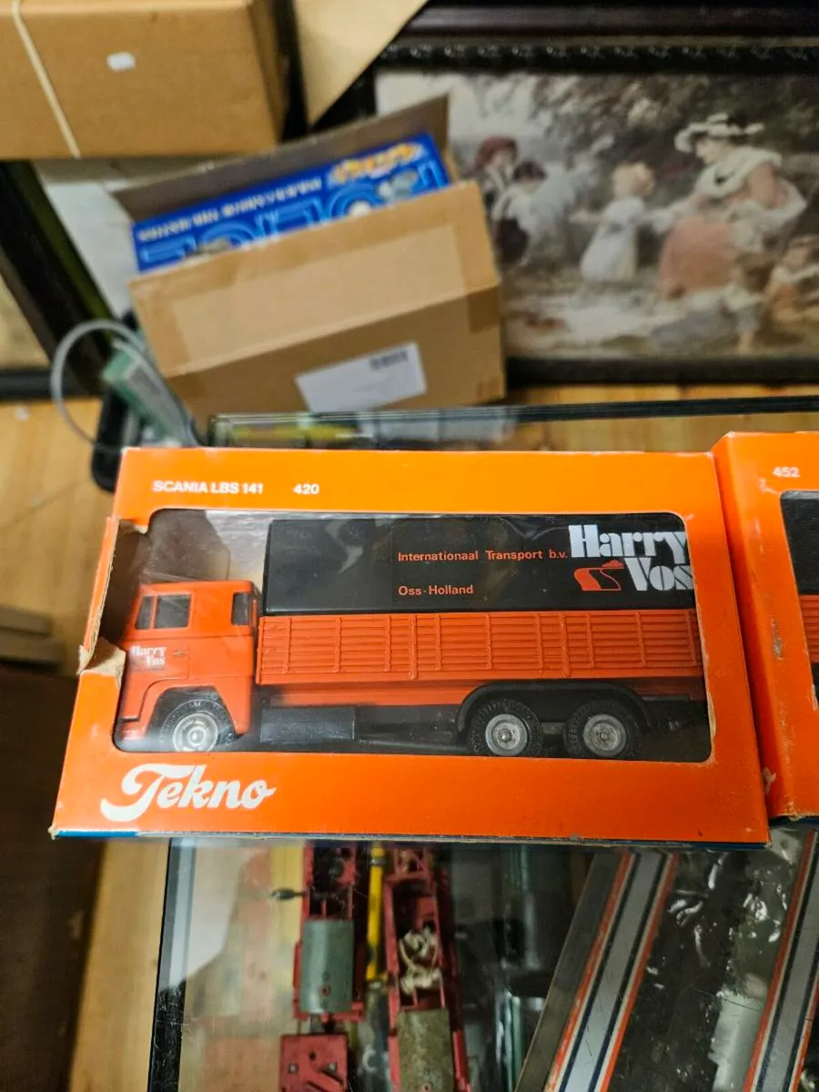 Corgi Tekno Scania Tractor Unit and Trailer 1.50 - Image 2