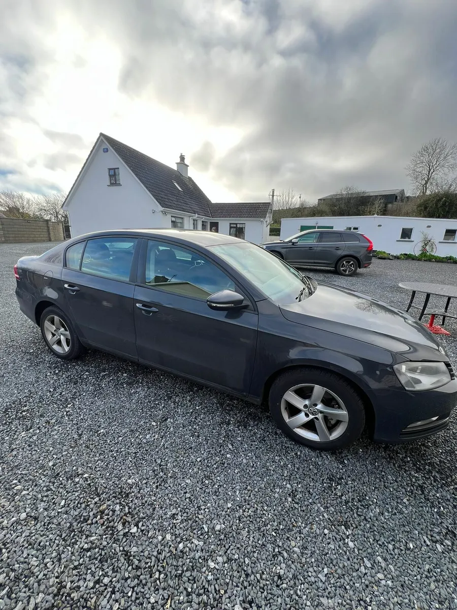 Vw passat 2011 - Image 3