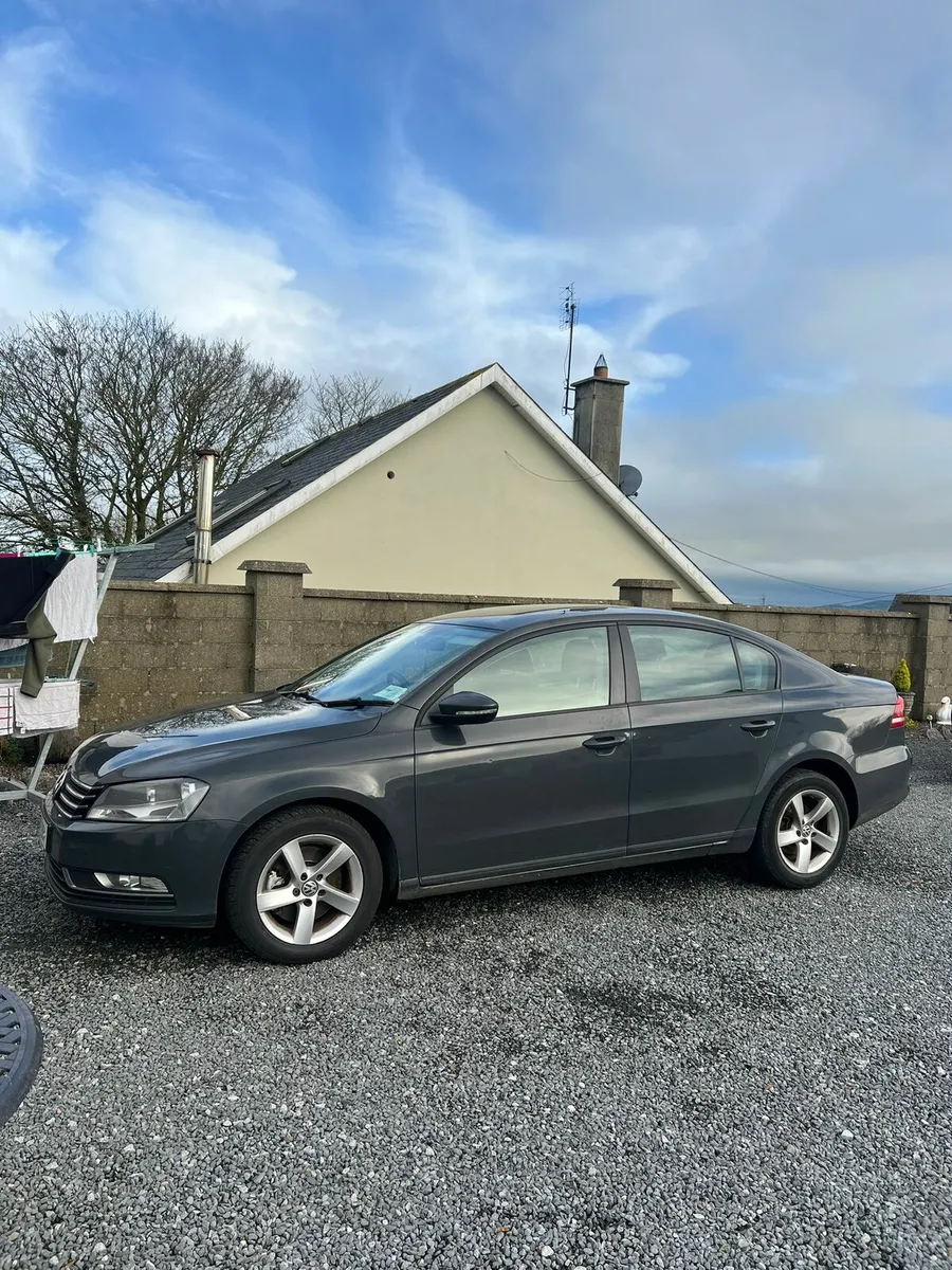 Vw passat 2011 - Image 4