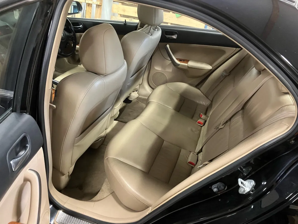 Honda Accord 2007 - Image 4