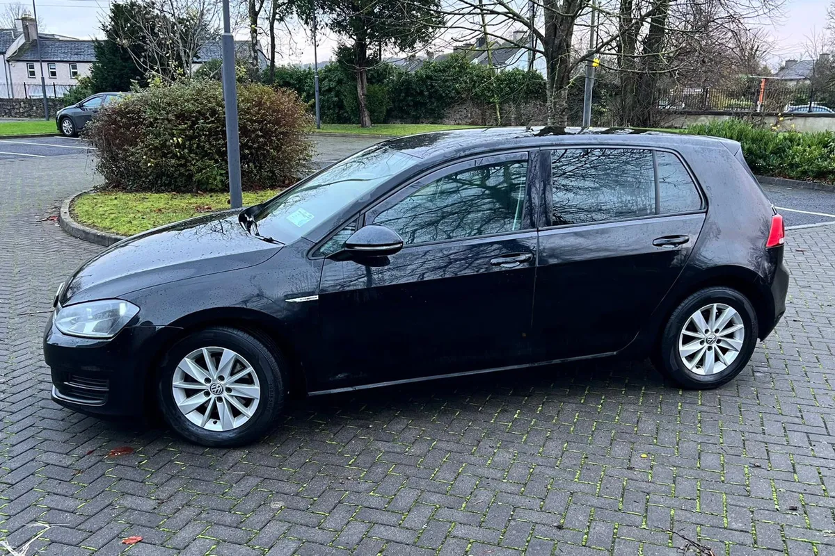 Volkswagen Golf 2014 1.6 TDI new nct 8/26 tax 2/26 - Image 2