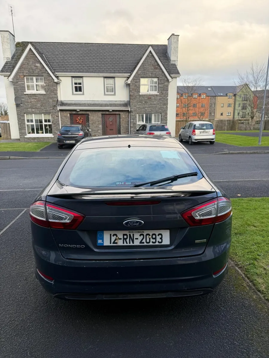 Ford Mondeo 2012 - Image 2