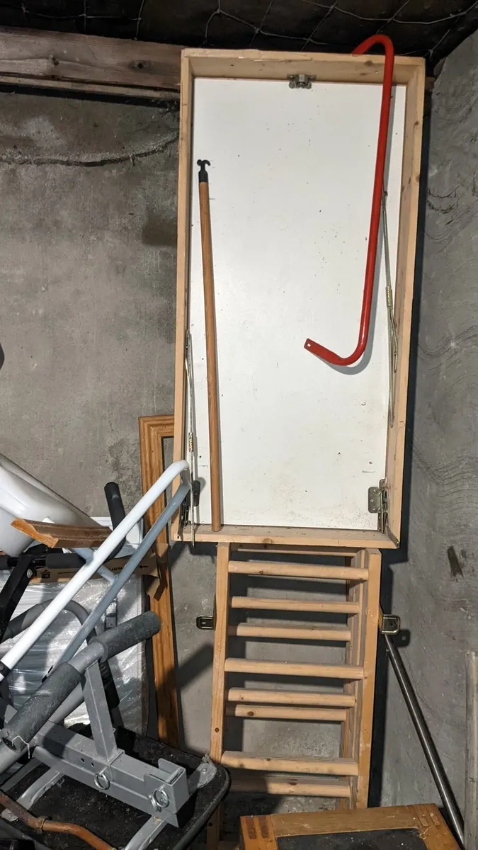 Attic stars pull down - Image 3