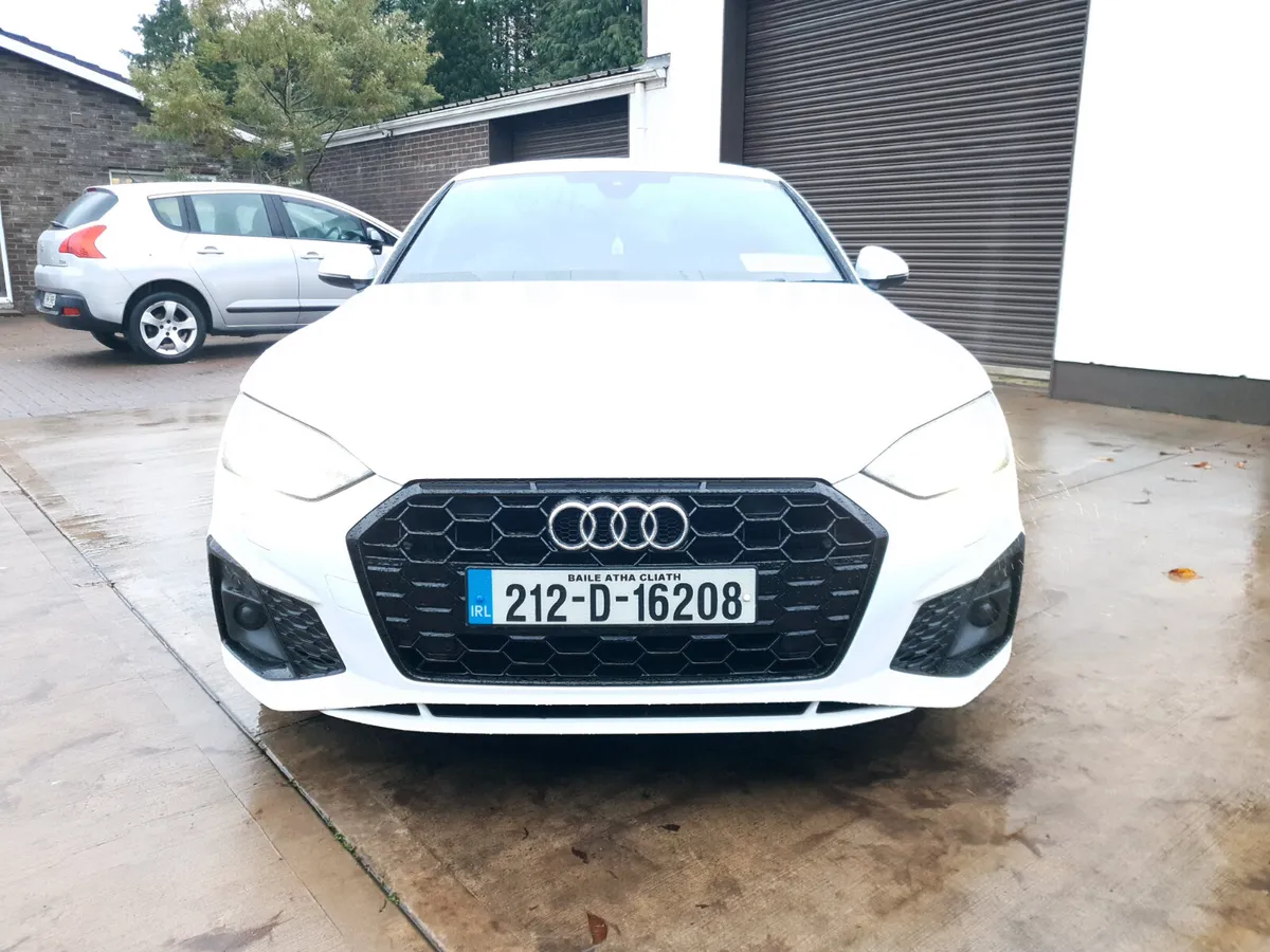 Audi A5 2021 Sline - Image 4