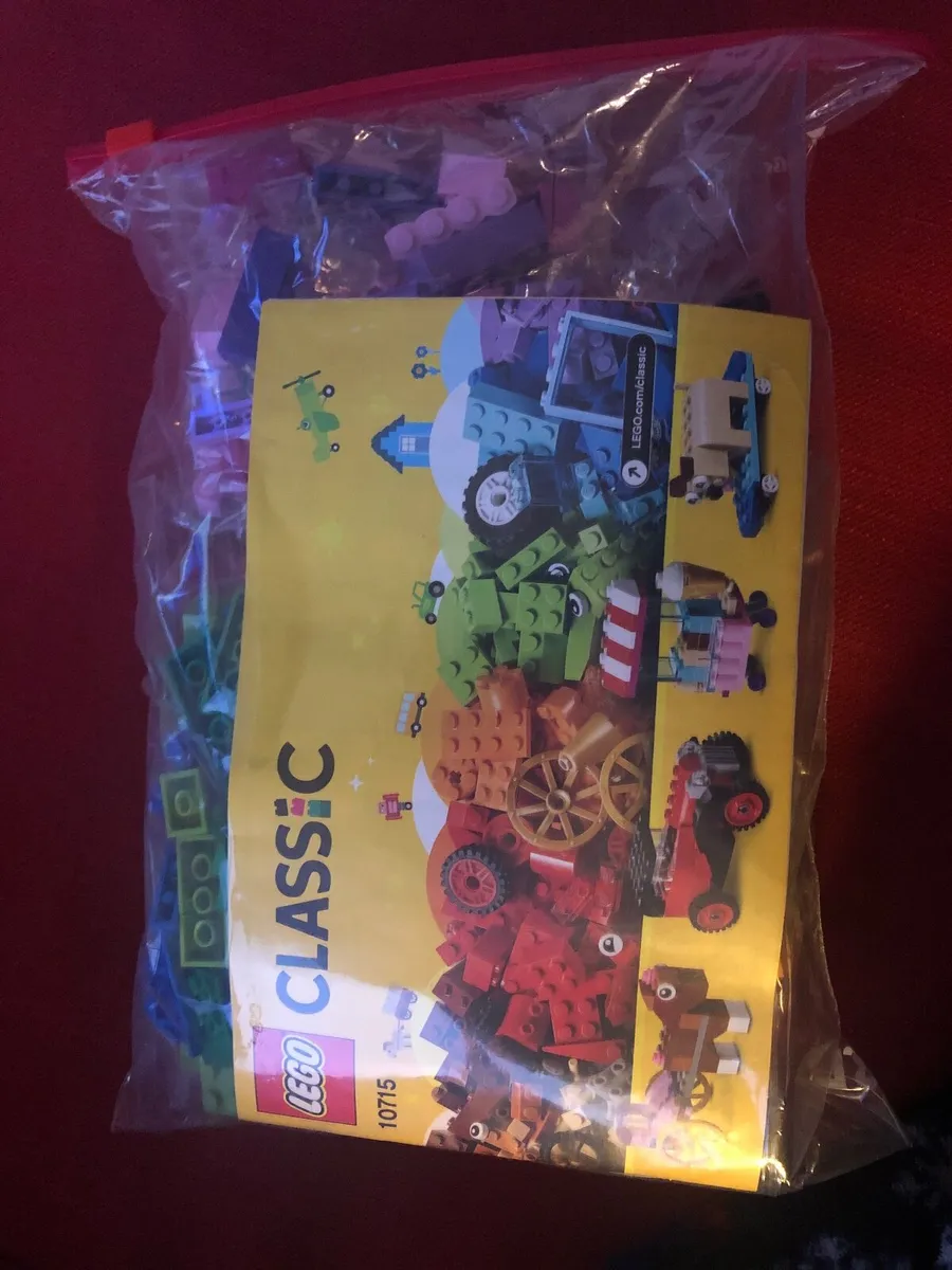 Lego Classic Bundle, new unused-10715 - Image 3