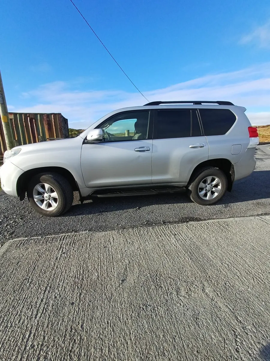 Toyota Land Cruiser 2013 - Image 1
