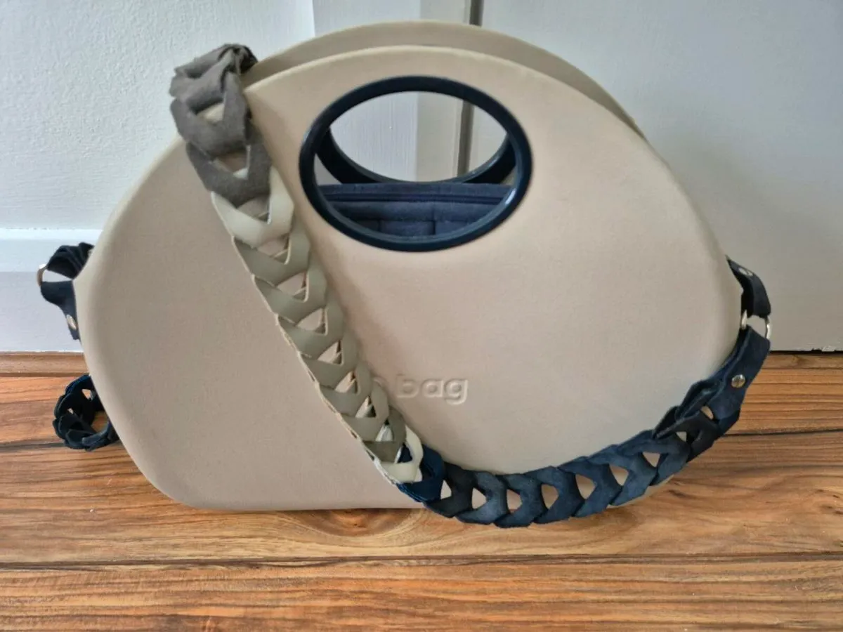 O Bag moon beige and navy - Image 1