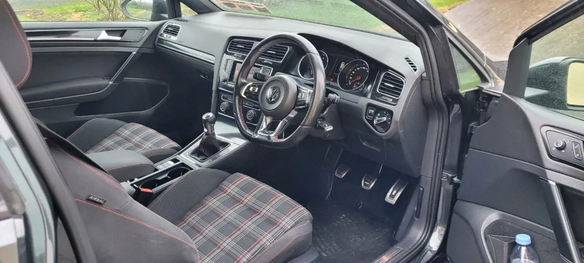 GOLF GTI 0876727456 - Image 4