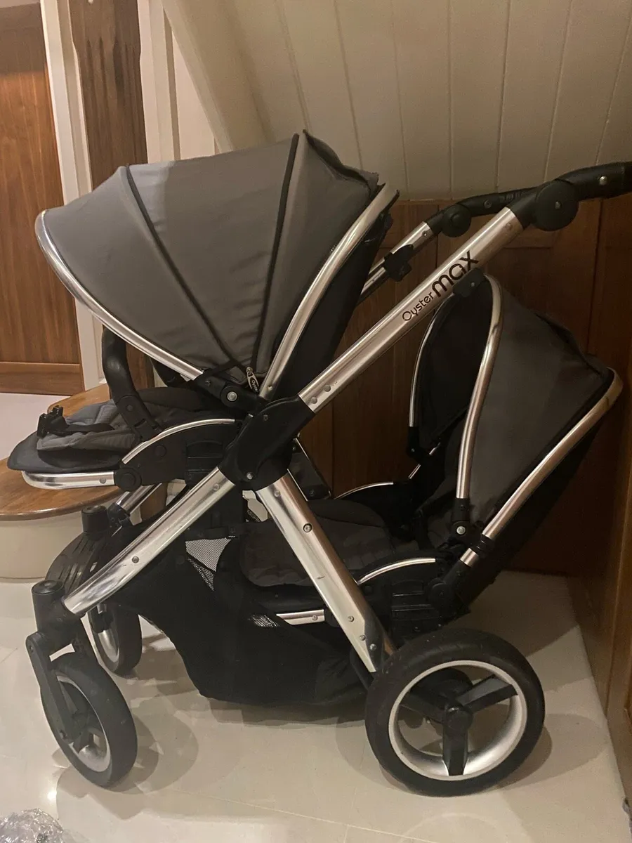 Oyster Max Double Buggy- Great Condition - Image 1