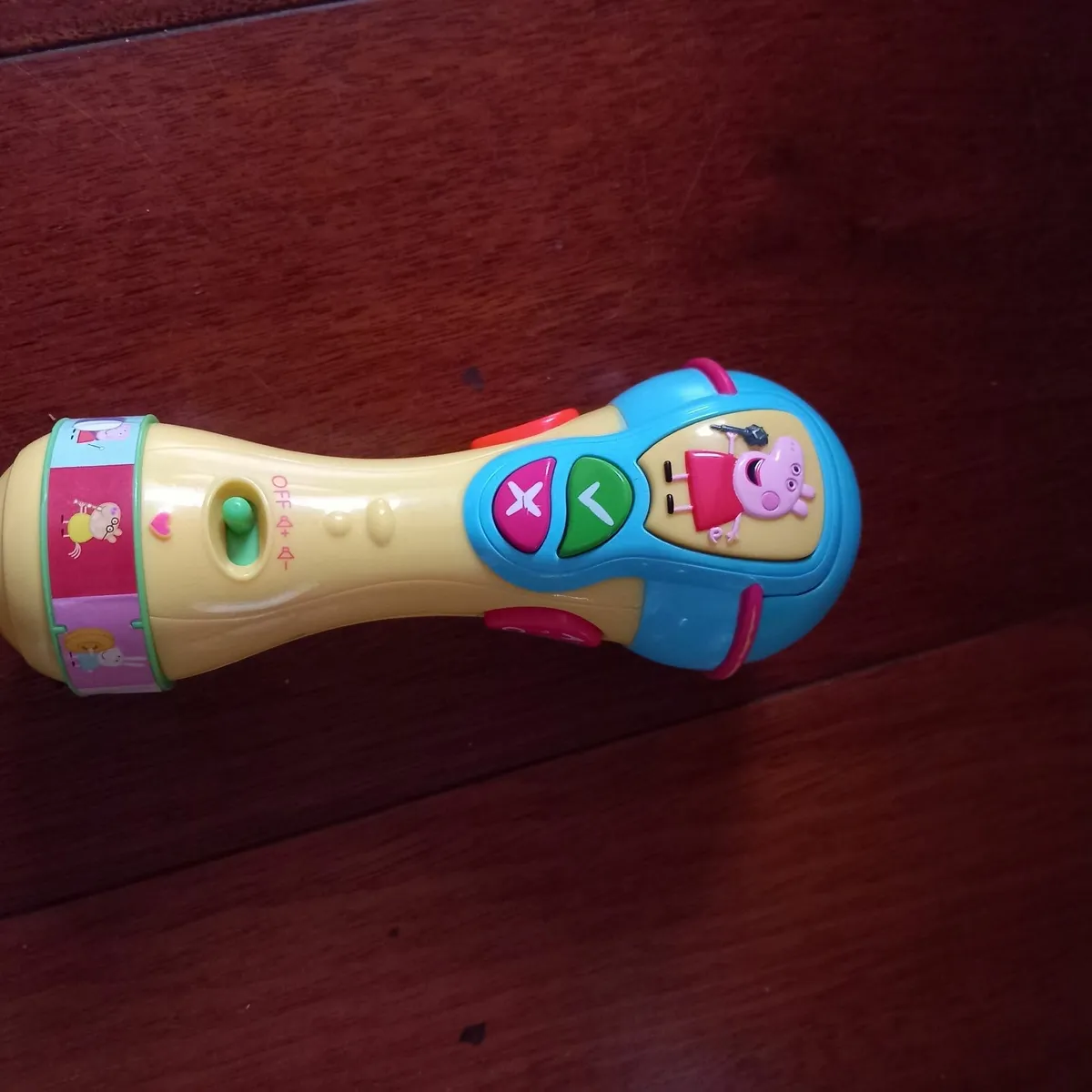 Peppa Pig Wind & Wobble Playhouse & Characters - Image 2